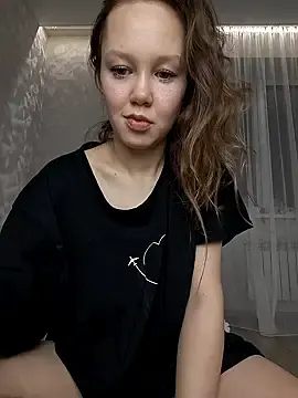 _AnMiss_のStripchatでセックスカメラ