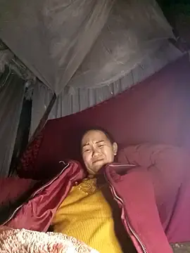 MaiHoa69のStripchatで人気のアダルト配信