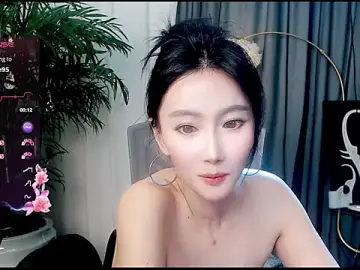 feifei-loveのStripchatでセックスカメラ