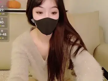 -M00nlIght-l0li-のStripchatで無料ポルノカメラ