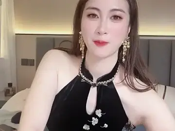 wuyueainiのStripchatで無料ライブポルノ