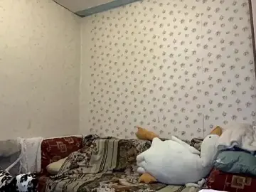 MelaineAytesのStripchatでセックスチャット