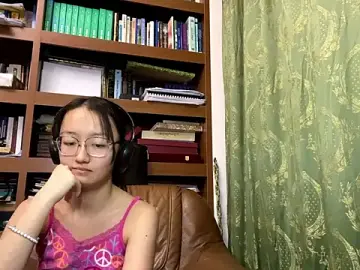 LinaClousのStripchatでセックスチャット