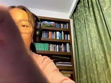 LinaClousのStripchatでセックスカメラ