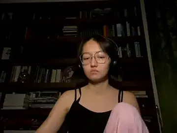 LinaClousのStripchatでセックスチャット