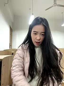 luluya1314のStripchatでセックスカメラ