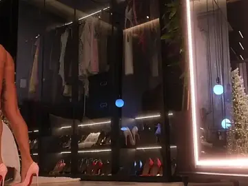 Ami_KatanaのStripchatで無料ポルノカメラ