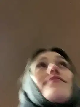 Mia_Mia_MのStripchatでライブセックス映像