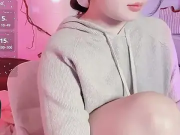 BeChinh_LeeのStripchatで高画質ウェブカメラ