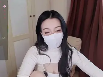 nayomi_34fのStripchatで無料ライブポルノ