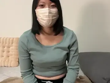 Mao_cute_10のStripchatで人気のアダルト配信