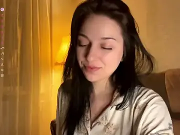 GlibRasherのStripchatでライブポルノ配信