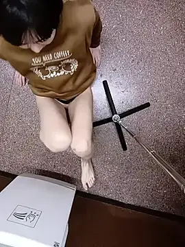 muuna9999のStripchatで高画質ウェブカメラ