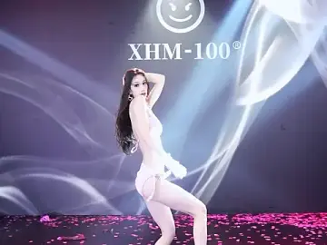 XMH100のStripchatでライブポルノ配信