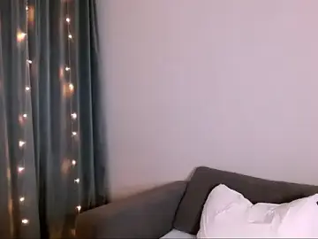 Li_noenのStripchatでアダルトカメラ配信