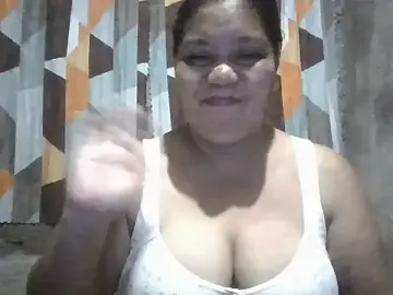 xxbernxxxのStripchatで最高のライブ配信