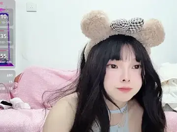 QQ88-99のStripchatでヌードカメラ