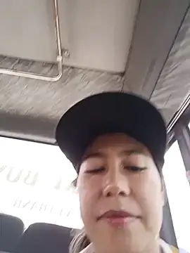 2HotAsain4uのStripchatでアダルトビデオチャット