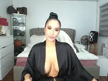 aya_sakiのStripchatで人気のアダルト配信