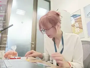 KKMM168のStripchatでライブセックス映像