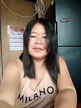 Lovelywoman43のStripchatでアダルトビデオチャット