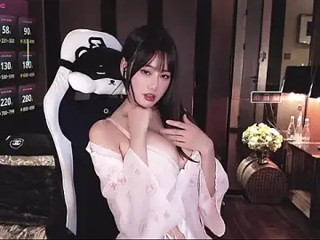 Aurora_-77のStripchatでセックスチャット