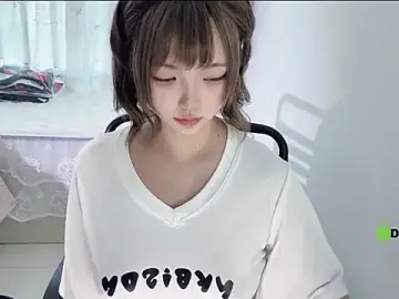 -sanhuamao-のStripchatでプライベートチャット