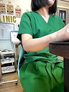 Clinic_SexyのStripchatでセックスカメラ