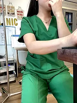 Clinic_SexyのStripchatで最高のライブ配信