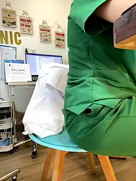 Clinic_SexyのStripchatでライブセックス映像