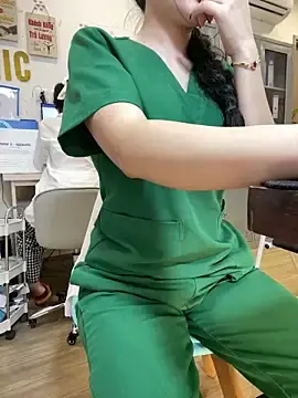 Clinic_SexyのStripchatでアダルトカメラ配信