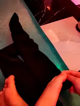 shaoshao-7758のStripchatで高画質ウェブカメラ