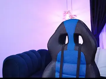 Eimmy03のStripchatでセックスチャット