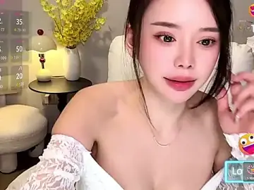 nan-1のStripchatでセックスチャット