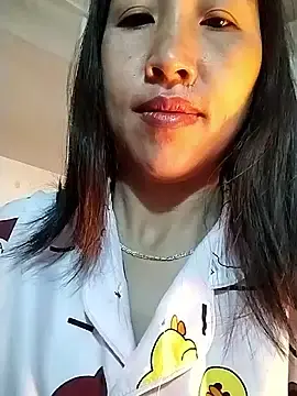 cute_love00のStripchatで無料ライブポルノ