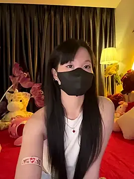--102KymMiiss--のStripchatでアダルトビデオチャット