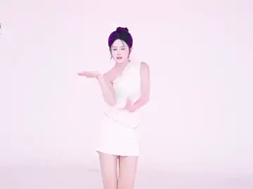 badgirl777888のStripchatでセックスチャット