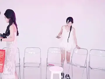 badgirl777888のStripchatでセックスチャット