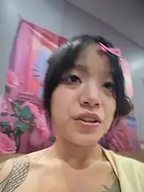 momo-2580のStripchatで最高のライブ配信