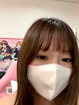 Yui-ChのStripchatで高画質ウェブカメラ