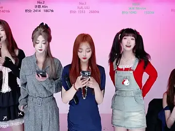 CM---002のStripchatで無料ライブポルノ