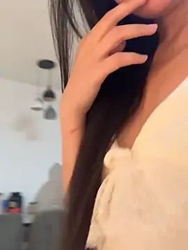 jiajia_LのStripchatで高画質ウェブカメラ