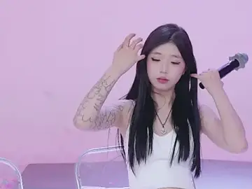 ATY1314のStripchatで人気のアダルト配信