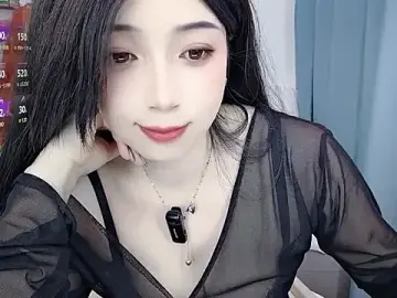 Augenstern_catのStripchatで人気のアダルト配信