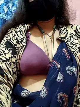 Simran_bhabhi0のStripchatで最高のライブ配信