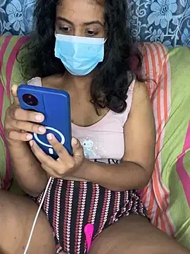 SukiyamaAsiaのStripchatでライブポルノ配信