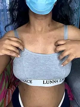 SukiyamaAsiaのStripchatでライブセックス映像