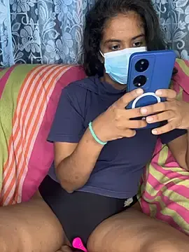 SukiyamaAsiaのStripchatでヌードカメラ