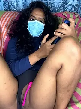 SukiyamaAsiaのStripchatでライブセックス映像