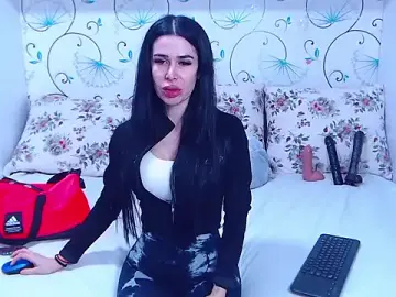 demiemorreのStripchatでライブポルノ配信